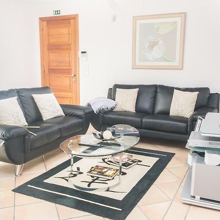 Feel-At-Home In Machico Machico  Exterior photo